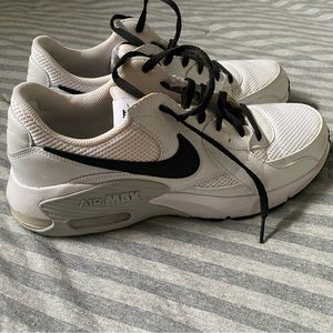 Nike air max excee size 10.5. No box.